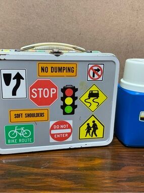 1972 HIGHWAY SIGNS Lunchbox Ohio Art RARE STOPLIGHT VERSION Street And Thermos